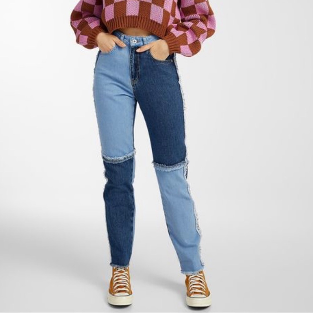 “28 Ragged Priest Patchwork Highwaisted Jeans